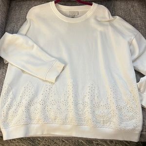 Like new Lucky Brand sweatshirt.